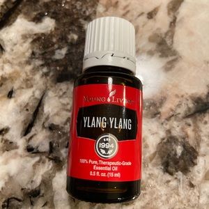 Ylang ylang essential oil